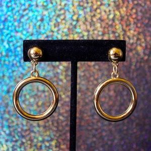 ⚡️ Gold Hoop Earrings